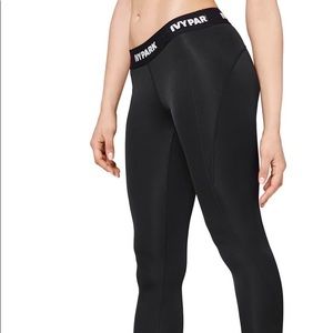 Ivy Park low rise leggings